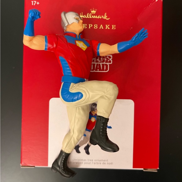 Hallmark  Peacemaker - The Suicide Squad  DC Comics  Keepsake Ornament 2021 - Picture 3 of 3